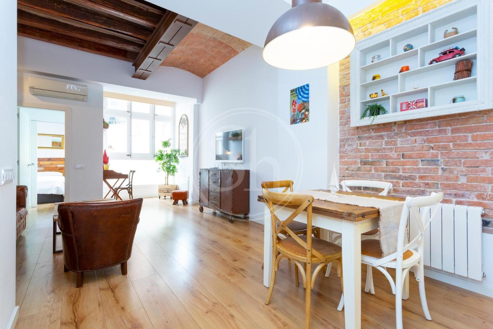 Moderno Apartamento En Eixample Barcelona Bagian luar foto